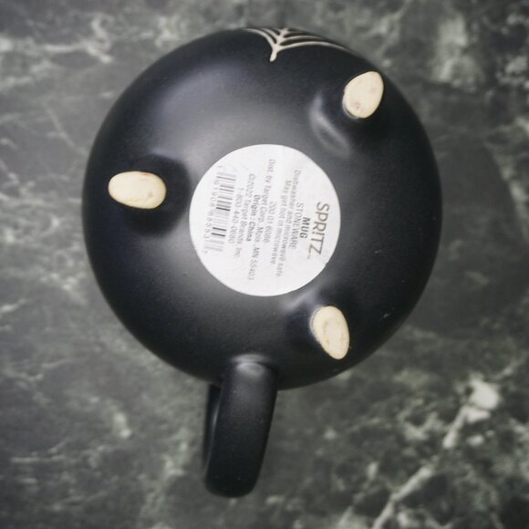 Spider Web Cauldron Mug - Picture 7 of 7